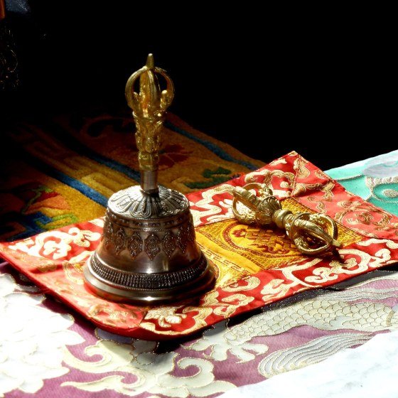 Ghanta & Dorje Set, Cast Bronze — Singing Bowls & Ritual