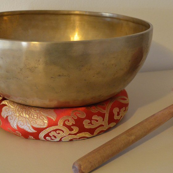 Jambati Singing Bowl, 26 cm — Singing Bowls & Ritual