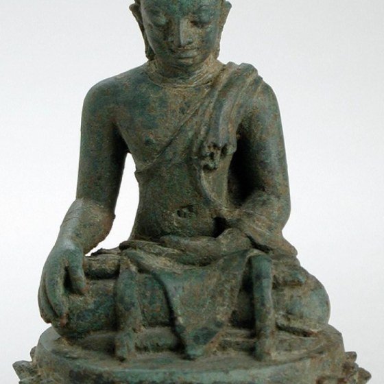 Lost-Wax Bronze Green Tara, 20 cm — Handicrafts & Metalwork